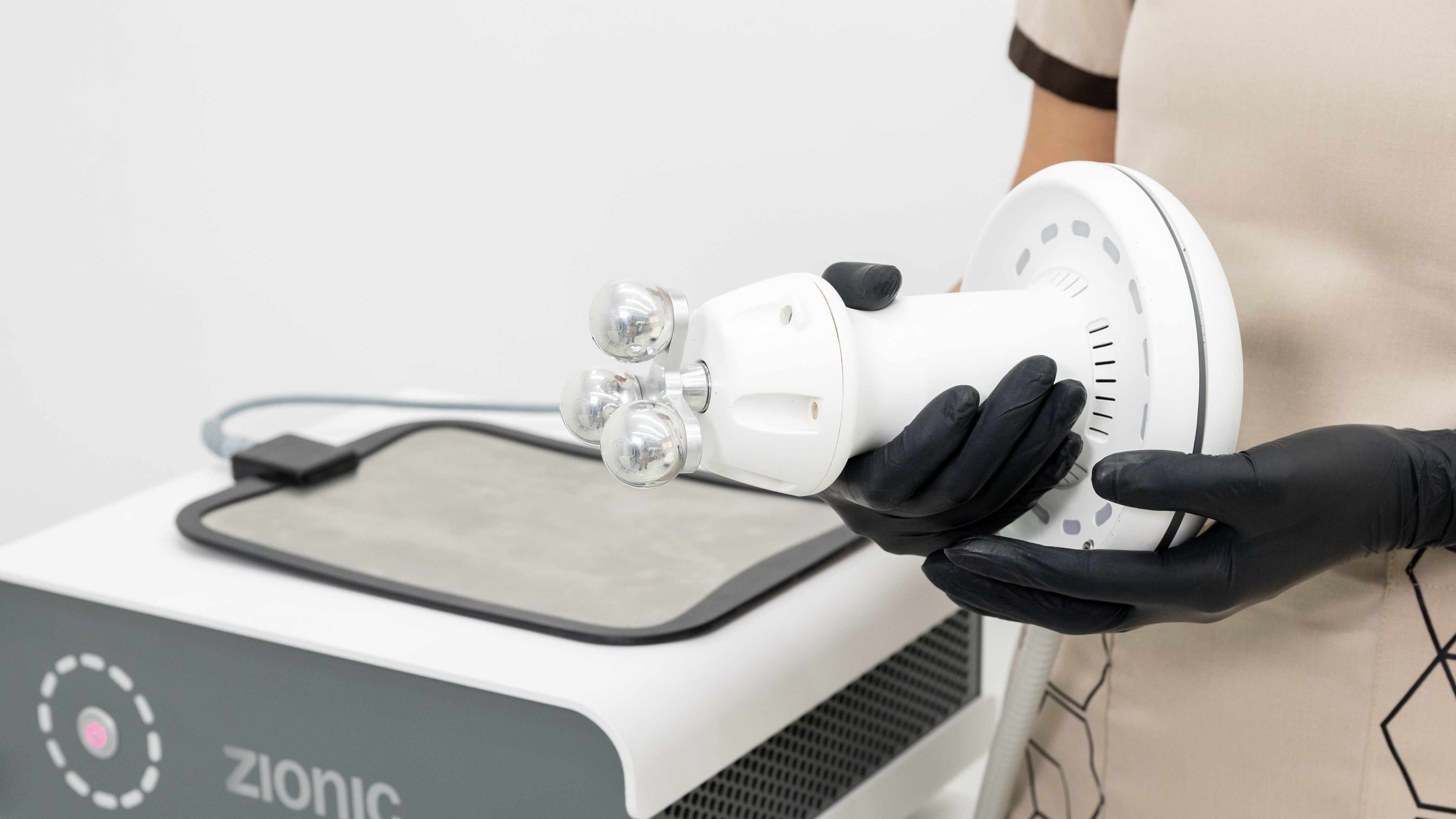 Radiofrequency Body Skin Tightening | Evolution Aesthetics Clinic