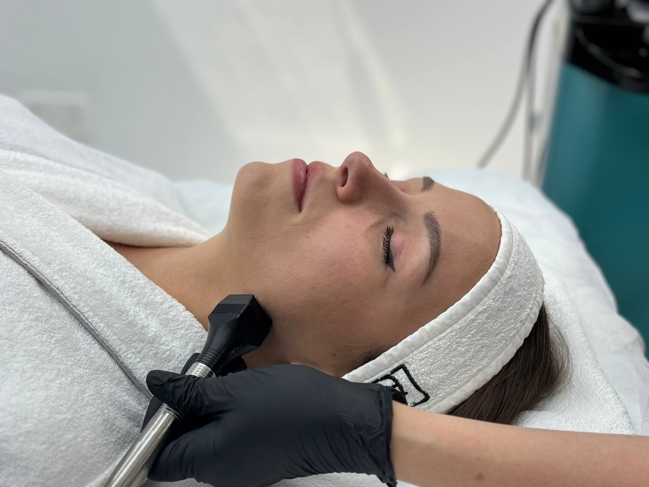 Forma radiofrequency at Evolution Aesthetics Clinic